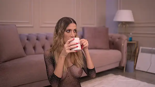 EllaBlake online show from 11-19-25, 05:18