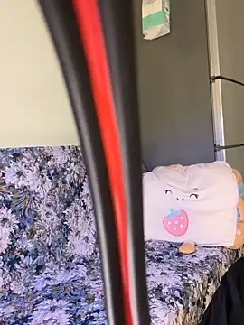 Snapshot of sharony_x chatting on 02-13-26, 12:27 sharony x online show from 02-13-26, 12:27