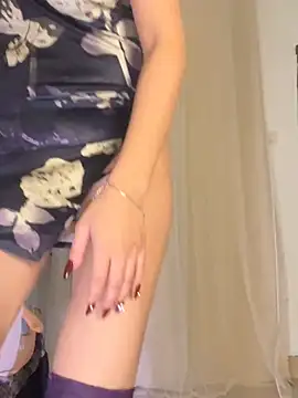 Snapshot of sharony_x chatting on 01-14-26, 02:31 sharony x online show from 01-14-26, 02:31