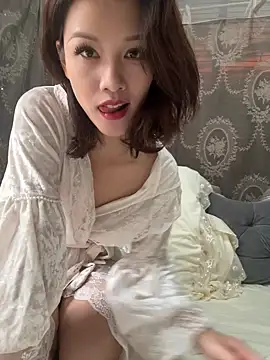 Snapshot of sharony_x chatting on 11-19-25, 06:46 sharony x online show from 11-19-25, 06:46