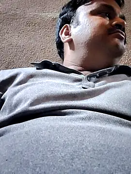 desiyouth94 online show from 10-22-25, 02:49