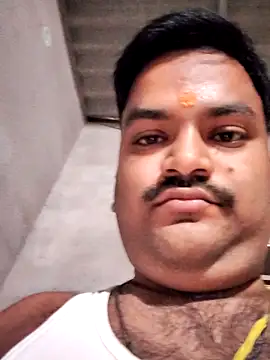 desiyouth94 online show from 10-25-25, 02:39