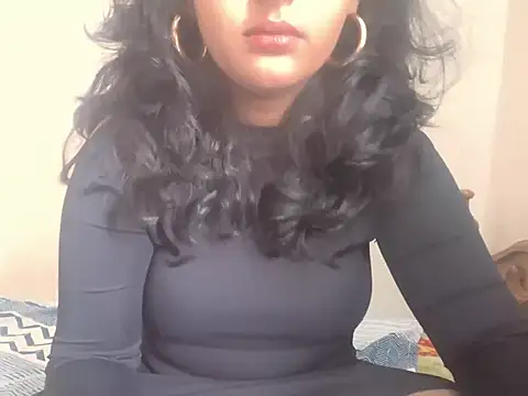 reena 12 online show from 11-16-25, 07:46