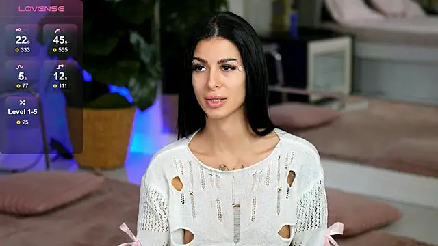 Snapshot of EvaAmanti chatting on 11-11-25, 04:29 EvaAmanti online show from 11-11-25, 04:29