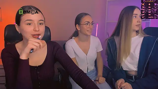 leslie bird online show from 11-29-25, 10:15