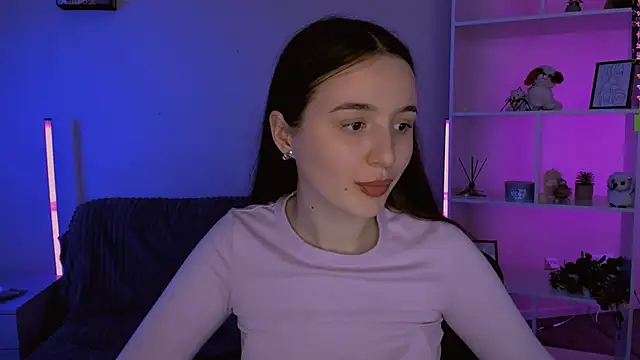 leslie bird online show from 12-04-25, 12:59