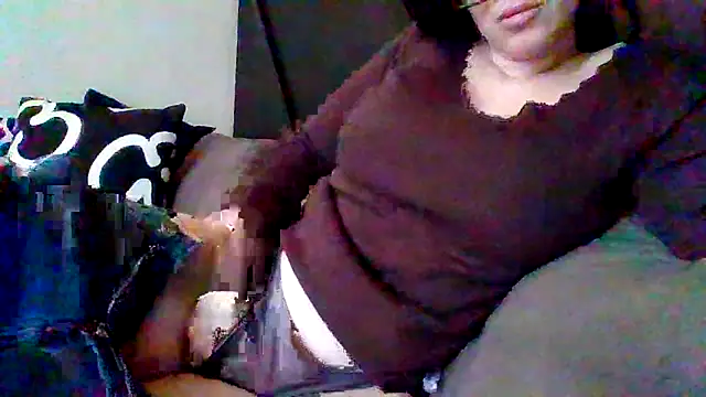 Snapshot of sexycolf chatting on 10-17-25, 01:24 sexycolf online show from 10-17-25, 01:24