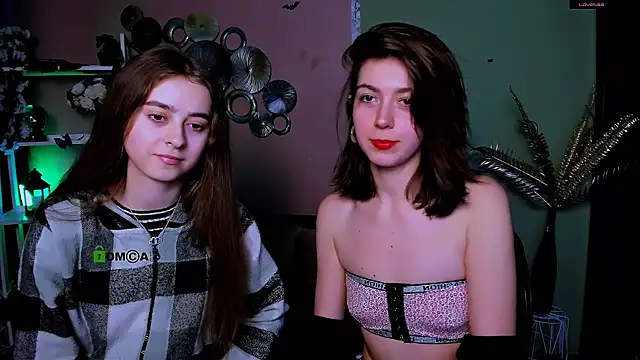 rebecca smile online show from 12-16-25, 01:26