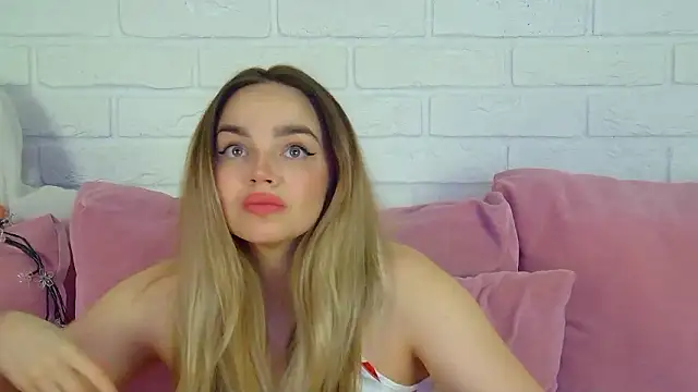 AnitaVenture online show from 01-15-26, 04:27