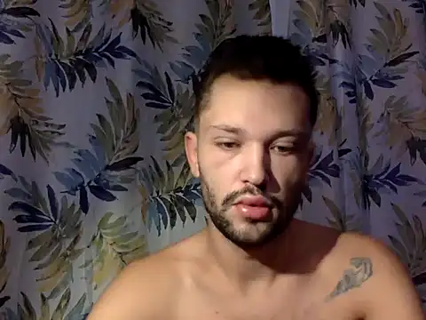 Snapshot of babykriss chatting on 10-03-25, 07:54 babykriss online show from 10-03-25, 07:54