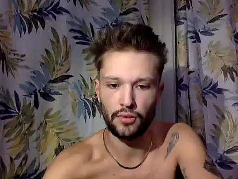 Snapshot of babykriss chatting on 10-13-25, 05:58 babykriss online show from 10-13-25, 05:58