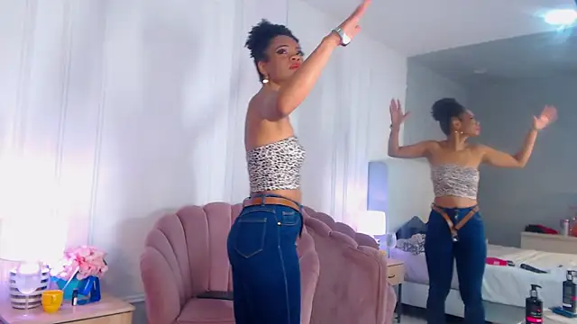 ChantalGarner online show from 04-15-26, 01:37