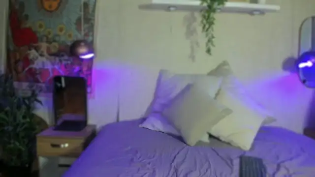 Snapshot of Violeta_dh chatting on 10-04-25, 11:45 Violeta dh online show from 10-04-25, 11:45