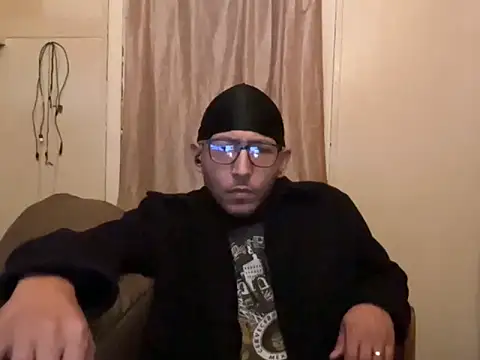 ThrowedWorldWide online show from 12-23-25, 04:45