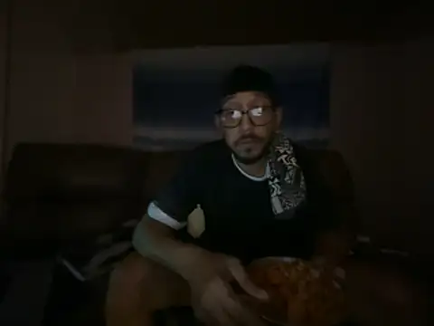 ThrowedWorldWide online show from 04-28-26, 01:48