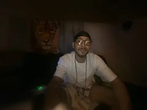 ThrowedWorldWide online show from 04-21-26, 02:14