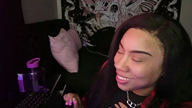 NeliaHexxen online show from 01-18-26, 08:40