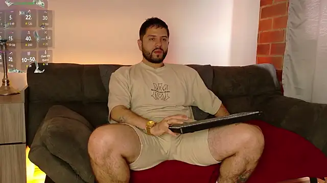 TomSloam online show from 10-24-25, 01:21