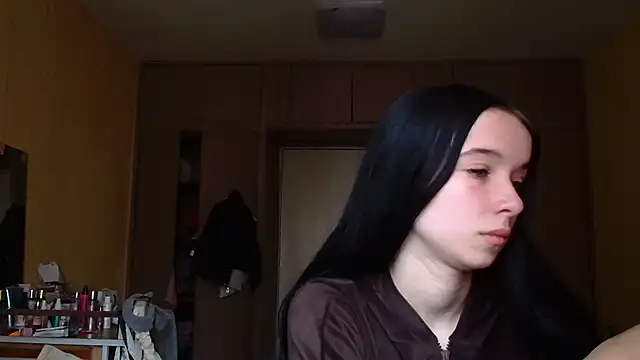 Emilia Light online show from 03-30-26, 07:21