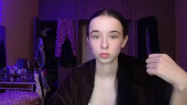 Emilia Light online show from 03-14-26, 01:28