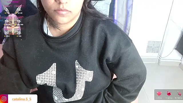 Snapshot of Sharit_latina777 chatting on 10-14-25, 02:12 Sharit latina777 online show from 10-14-25, 02:12