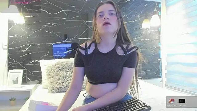 ZOE LE online show from 01-09-26, 11:39