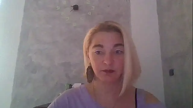 GoldenAngelMilf online show from 09-30-25, 07:36