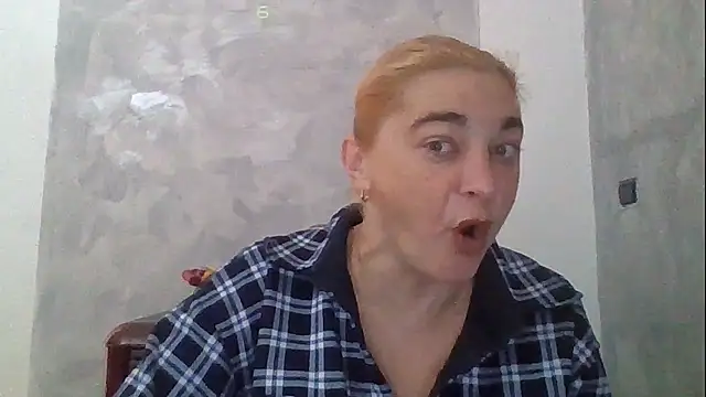 GoldenAngelMilf online show from 01-09-26, 09:05