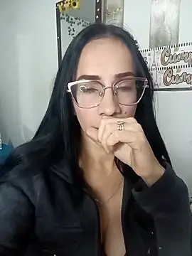 YaraDuartee online show from 01-07-26, 02:27