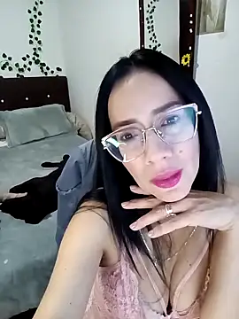 YaraDuartee online show from 11-03-25, 11:08