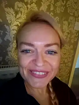 Snapshot of demidelightfulxx chatting on 10-08-25, 06:59 demidelightfulxx online show from 10-08-25, 06:59