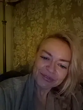 Snapshot of demidelightfulxx chatting on 10-05-25, 06:04 demidelightfulxx online show from 10-05-25, 06:04