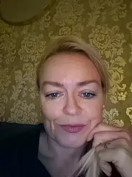 Snapshot of demidelightfulxx chatting on 10-15-25, 07:05 demidelightfulxx online show from 10-15-25, 07:05