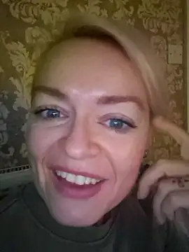 Snapshot of demidelightfulxx chatting on 10-07-25, 06:58 demidelightfulxx online show from 10-07-25, 06:58
