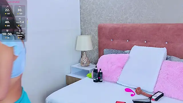 LiaTeylor online show from 10-09-25, 08:09