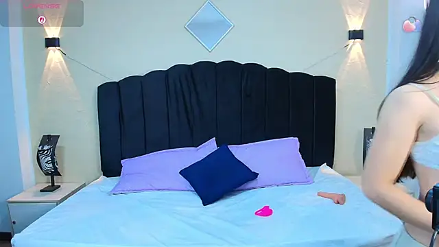 GabySweett  online show from 11-25-25, 12:38