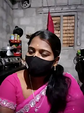 Tamil Hot Sandy online show from 12-17-25, 03:50