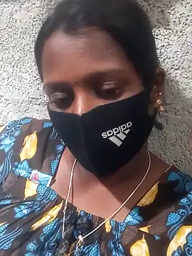 Tamil Hot Sandy online show from 10-18-25, 04:58