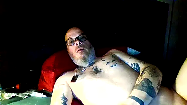 Snapshot of ilmilanese76 chatting on 03-03-26, 02:18 ilmilanese76 online show from 03-03-26, 02:18