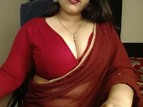 Queen Homaira online show from 02-17-26, 02:31