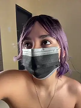 Capricho 01 online show from 11-11-25, 06:47