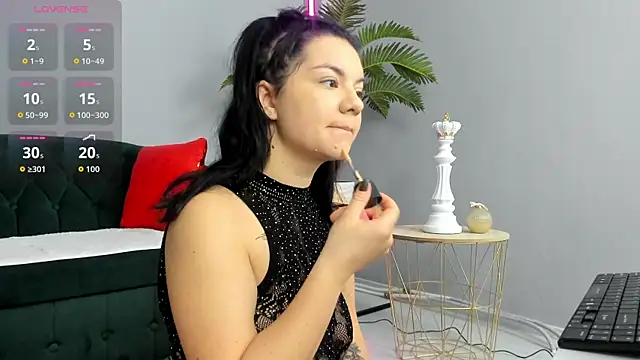 AshleyBrook13 online show from 12-15-25, 08:14