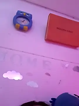 Snapshot of pinklajokr chatting on 02-21-26, 01:35 pinklajokr online show from 02-21-26, 01:35