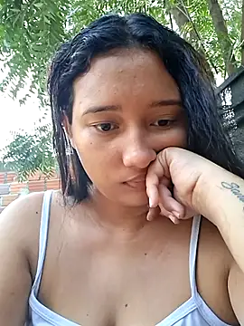 Snapshot of young_dairy01 chatting on 02-26-26, 12:16 young dairy01 online show from 02-26-26, 12:16