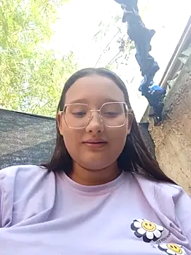 young dairy01 online show from 11-08-25, 07:06