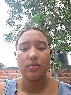 Snapshot of young_dairy01 chatting on 02-21-26, 12:18 young dairy01 online show from 02-21-26, 12:18