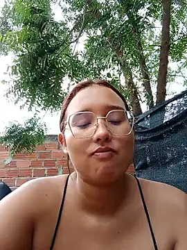 Snapshot of young_dairy01 chatting on 02-05-26, 12:23 young dairy01 online show from 02-05-26, 12:23