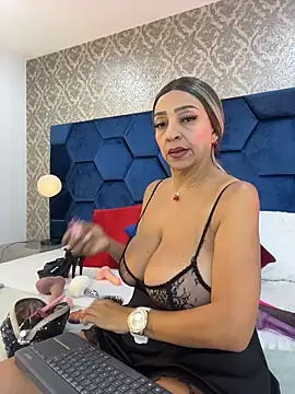 Snapshot of Angelina_Roa chatting on 04-17-26, 02:42 Angelina Roa online show from 04-17-26, 02:42