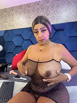 Snapshot of Angelina_Roa chatting on 04-16-26, 05:36 Angelina Roa online show from 04-16-26, 05:36