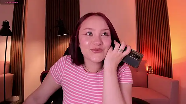Snapshot of MAGIC_VERA chatting on 08-04-26, 03:22 MAGIC VERA online show from 08-04-26, 03:22